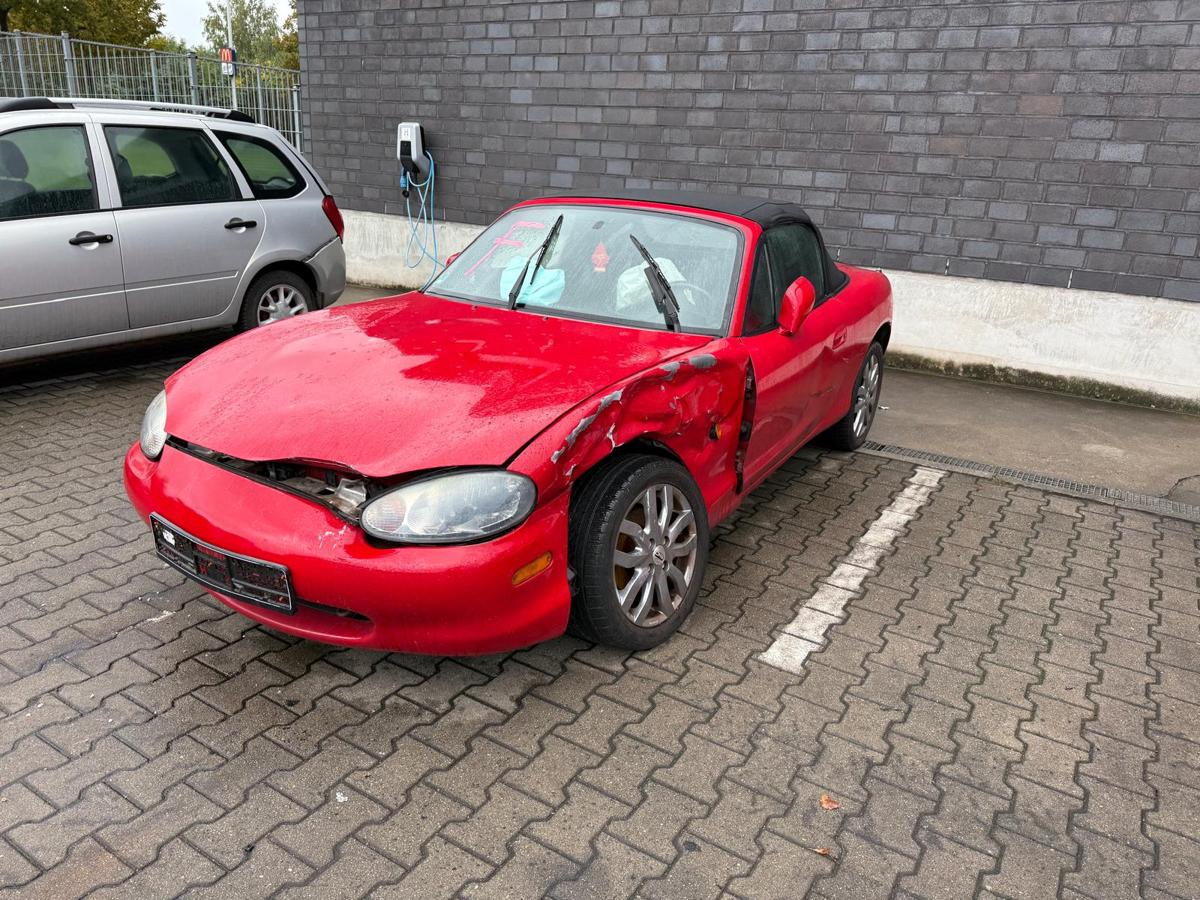 Mazda MX-5 NB original 5 Gang Schaltgetriebe 1.6 81kw funktionsgeprüft BJ98 Mazda MX-5 NB original 5 Gang Schaltgetriebe 1.6 81kw funktionsgeprüft BJ98